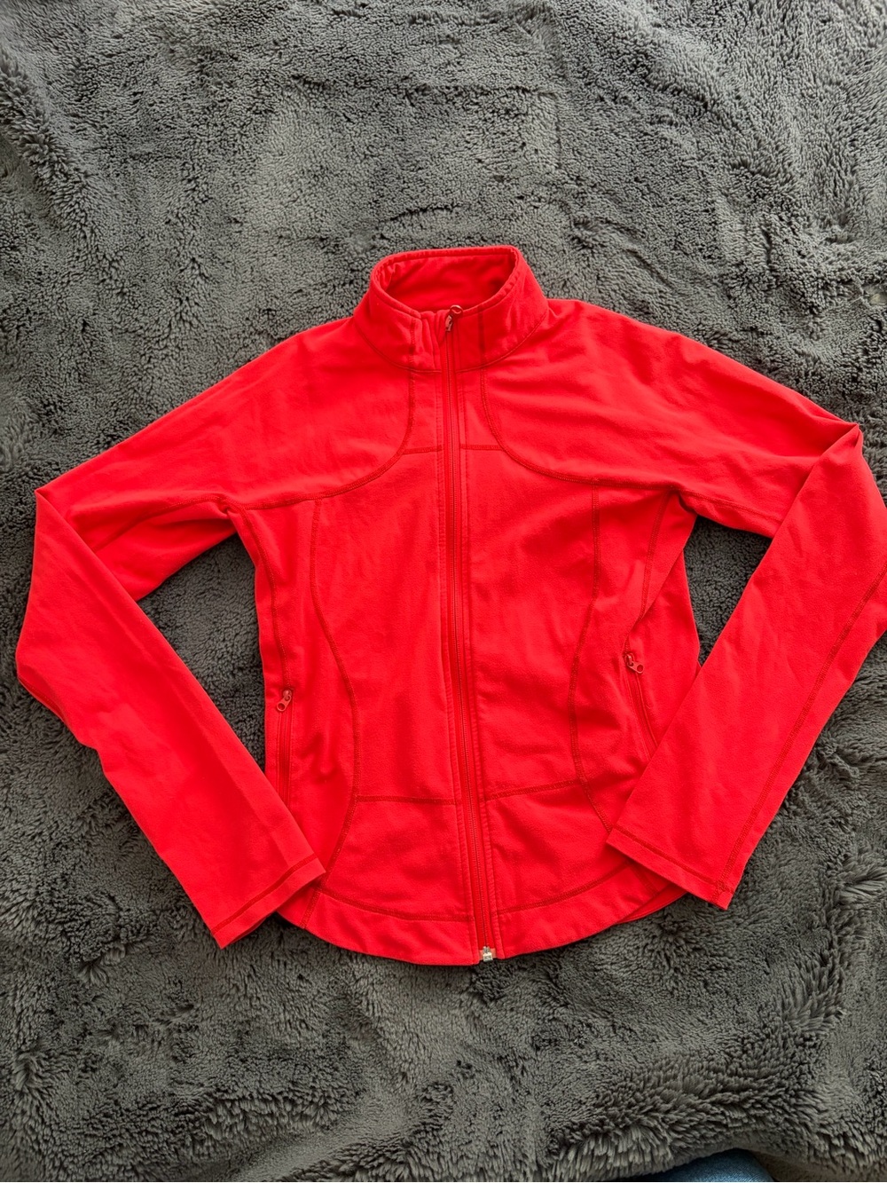 lululemon athletica Women’s Red Full-Zip